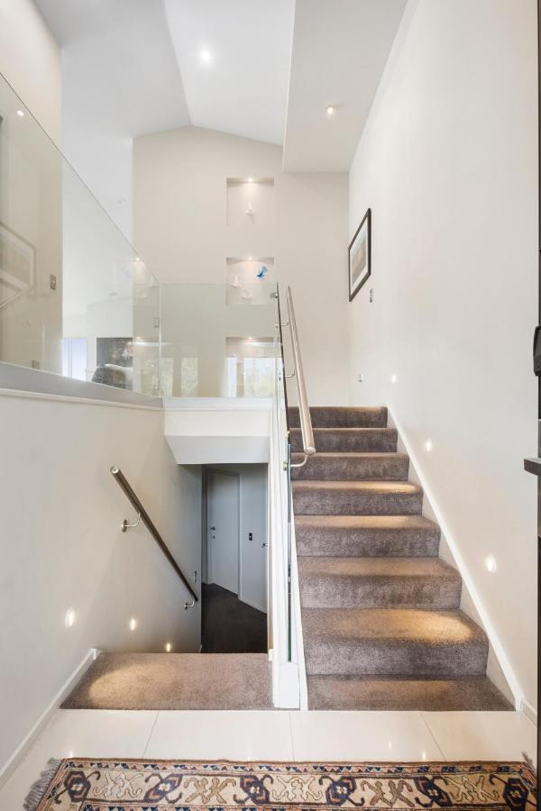Luxury Lakeview Vista Apartment ワナカ エクステリア 写真