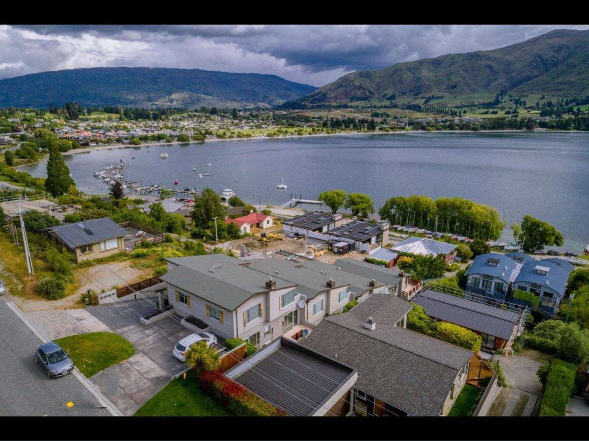 Luxury Lakeview Vista Apartment ワナカ エクステリア 写真