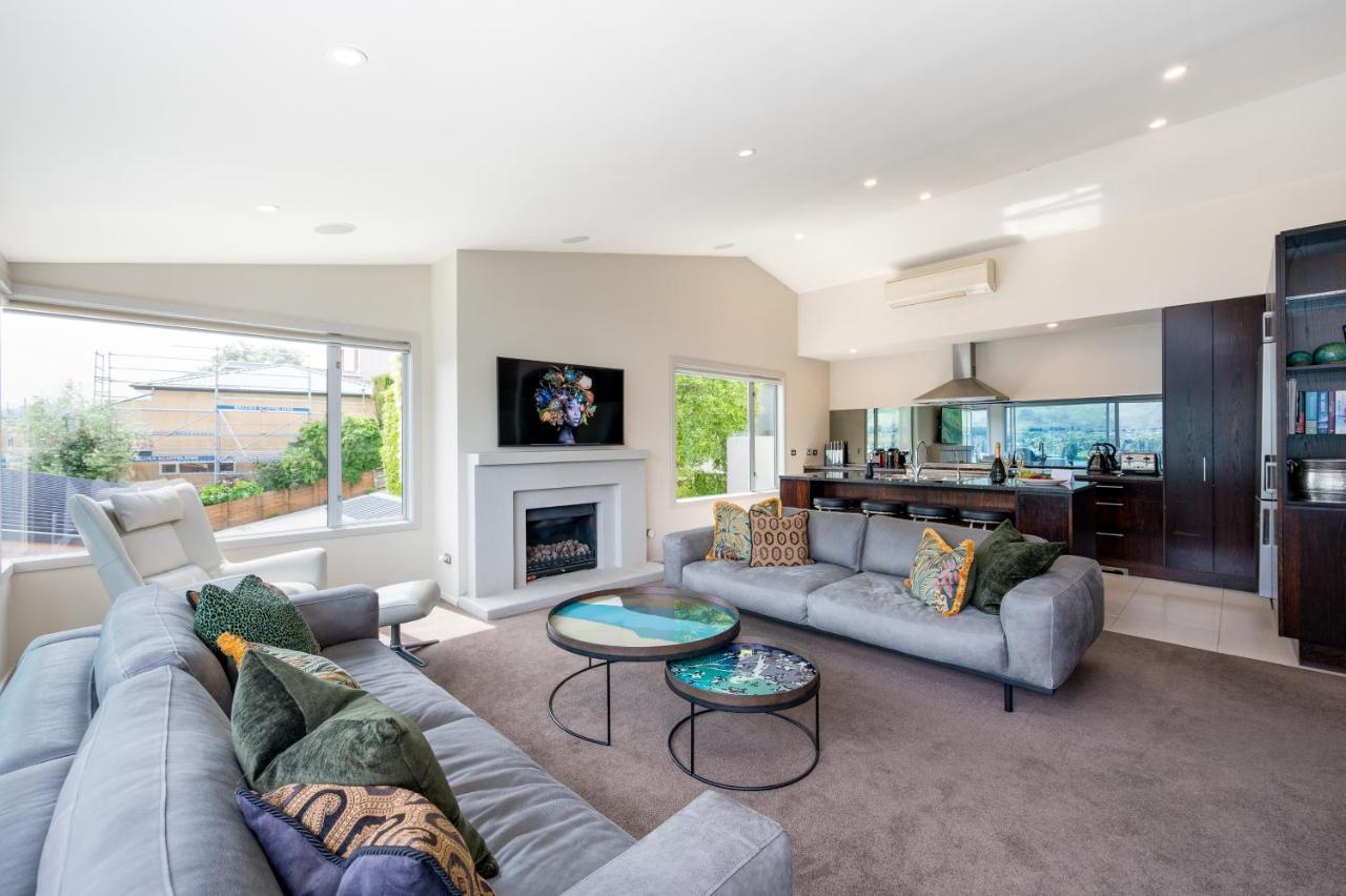 Luxury Lakeview Vista Apartment ワナカ エクステリア 写真